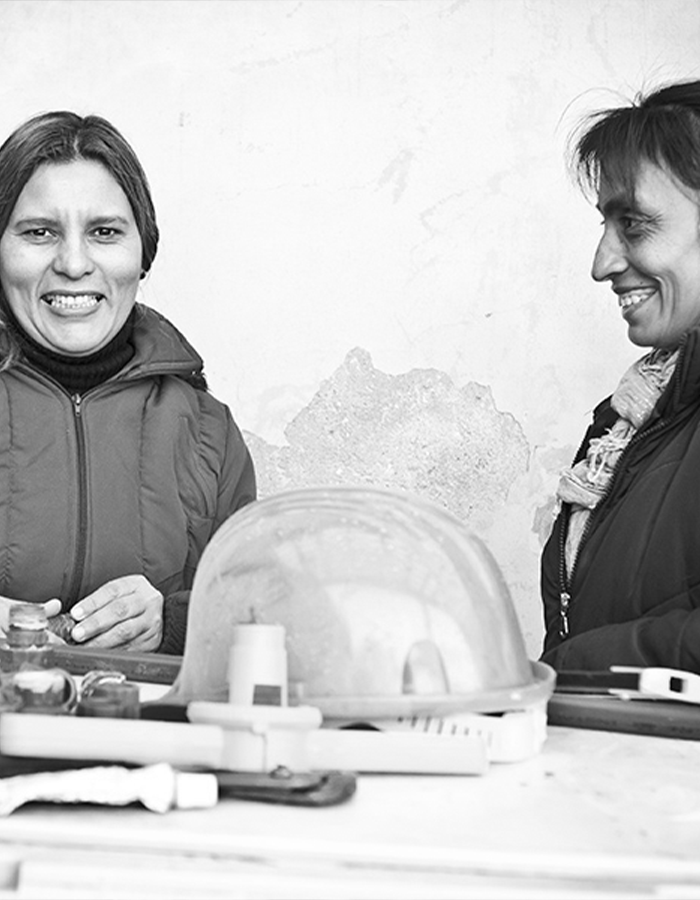 Ellas Hacen, Diseño Editorial
